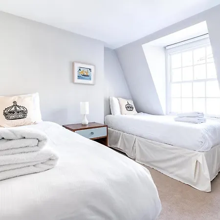Cozy And Spacious Kensington Maisonette London Exterior photo